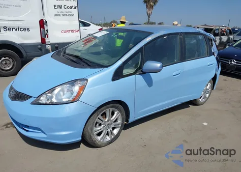 2010 Honda Fit Sport из США, поврежденный, VIN JHMGE8H4XAC006778
